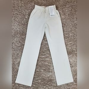 LULULEMON Softstreme HR Pants BRAND NEW... Sz0 and Sz8 ONLY👍🏼